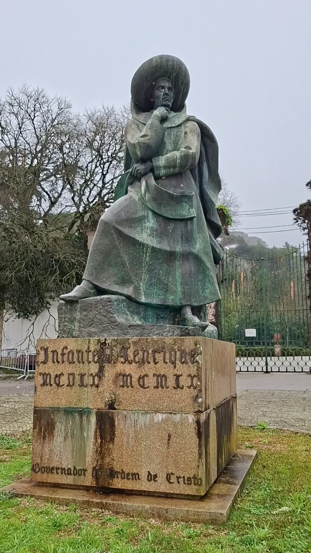 Monumento em homenagem ao Infante Dom Henrique